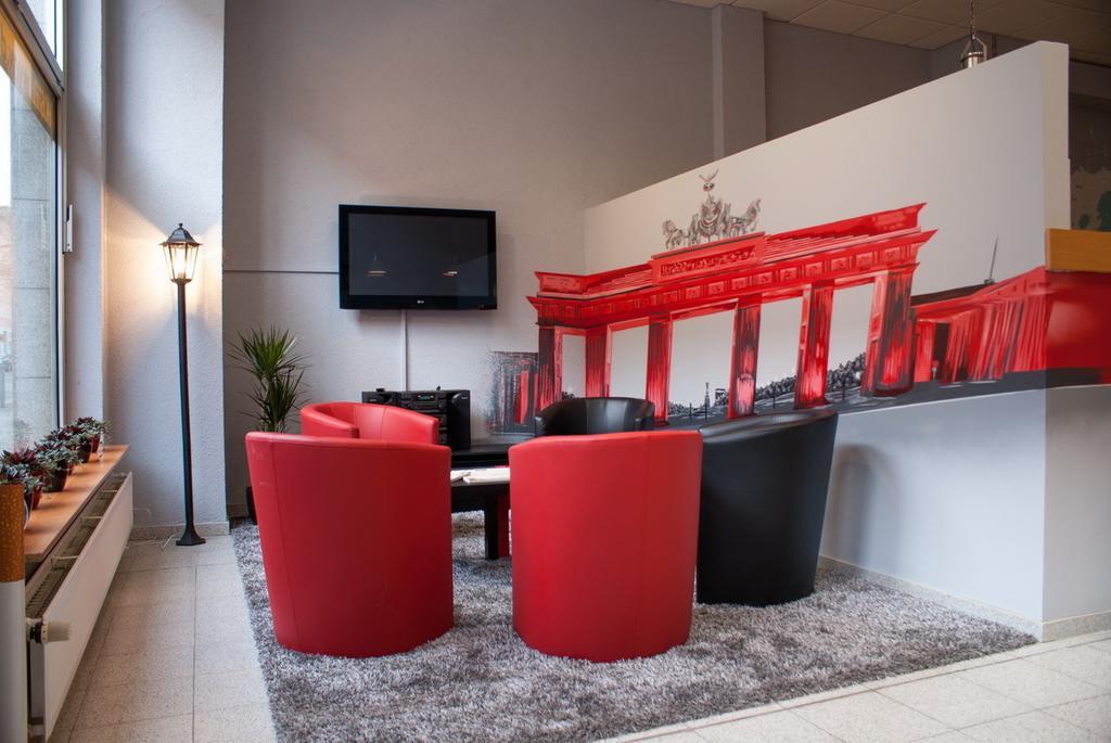 Hostel Die Etage East เบอร์ลิน ภายนอก รูปภาพ