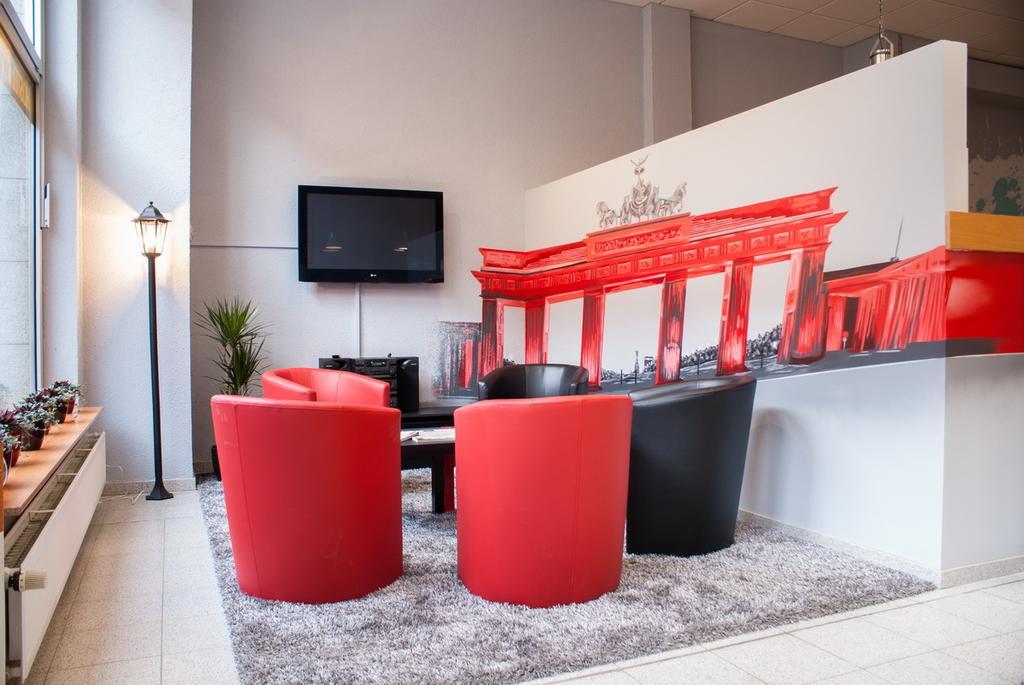Hostel Die Etage East เบอร์ลิน ภายนอก รูปภาพ